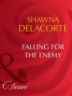 Книга "Falling For The Enemy" – Shawna Delacorte